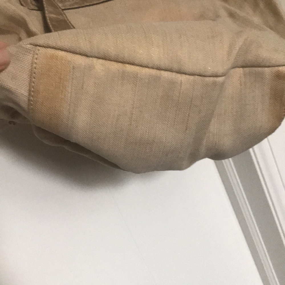 Guess Purse - Picture 7 of 8